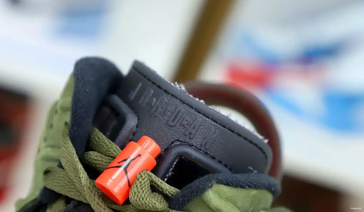 6 JORDAN SCOTT 'OLIVE' X RETRO TRAVIS AIR 0423